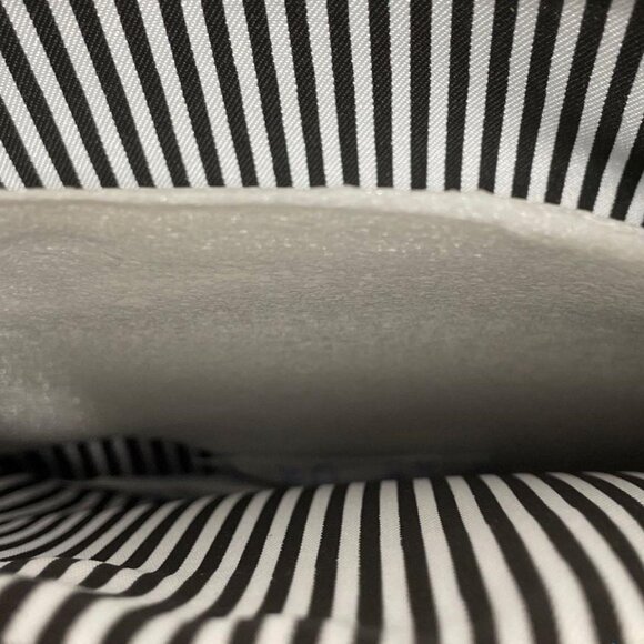 NWT Jessica Moore Lush Zip Pouch clutch Dustbag included! - Picture 7 of 8